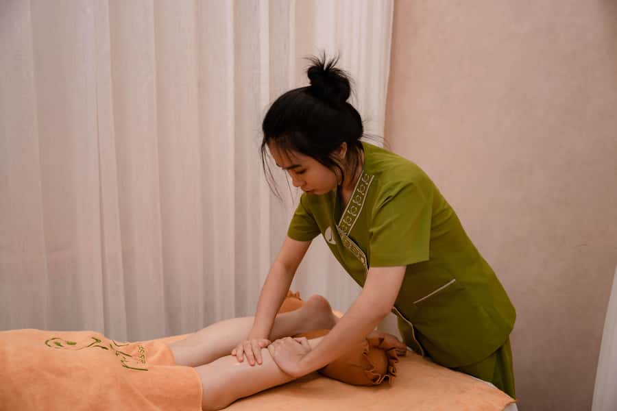 Da Nang: 90mins Special Massage in Rora Spa (Free pick-up) - Booking tips for a smoother visit