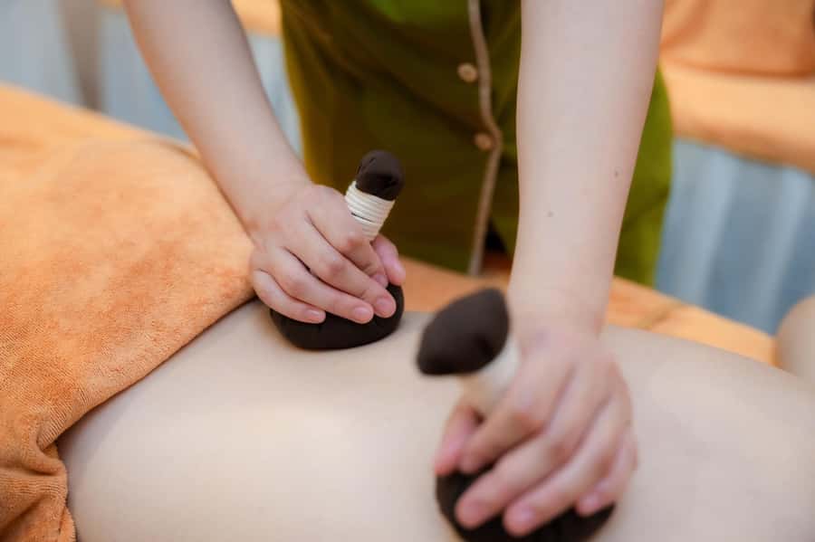 Da Nang: Relax with 90 minutes Aroma Massage (FREE PICK-UP) - Key points to know before booking