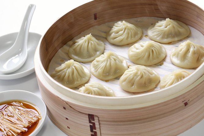Dinner at Din Tai Fung with Luxury Chinese Massage Treatment - Why the massage gets the strongest praise