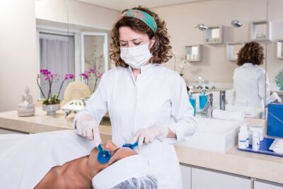 Facial Energization – by Venus’ Secret Spa – São Paulo