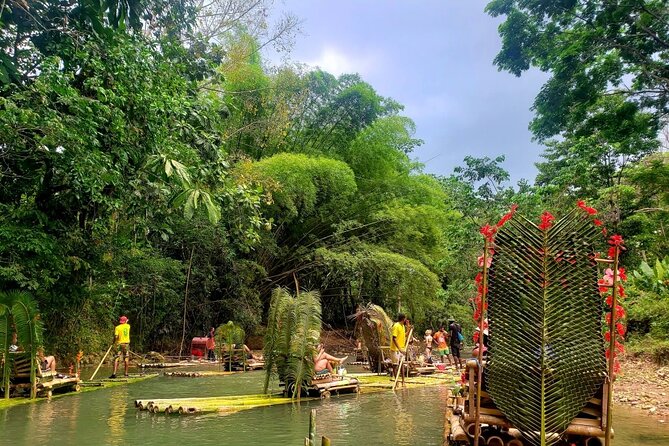 Famous Lethe Rafting Tour & Limestone Body Massage - Rocklands Bird Sanctuary and sugar-water feeding