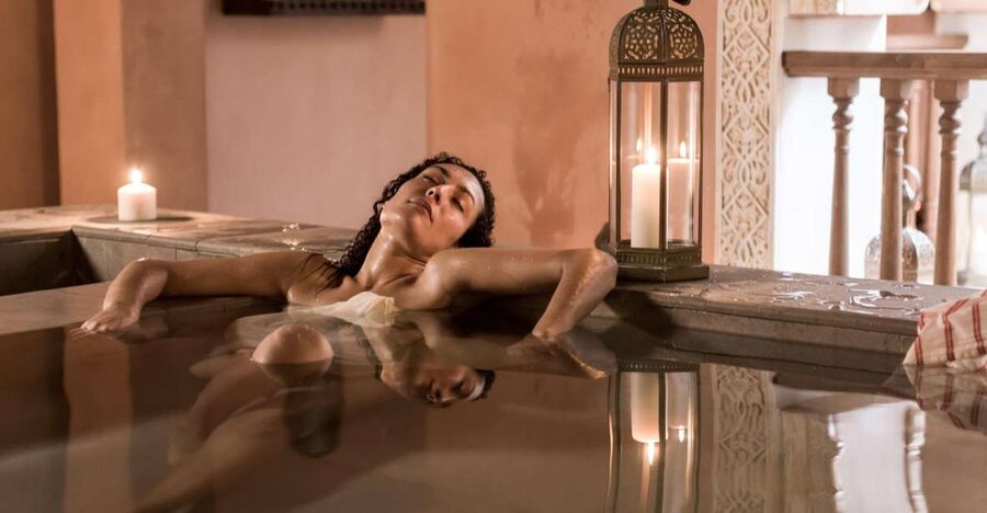 From Malaga: Hammam Bath, Kessa and Relaxing Massage Tour - The Moorish-style setting sets the mood