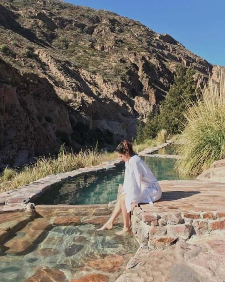 From Mendoza: Premium Spa Day at the Cacheuta Hot Springs - Buffet lunch, from Criollo grilling to vegetarian choices