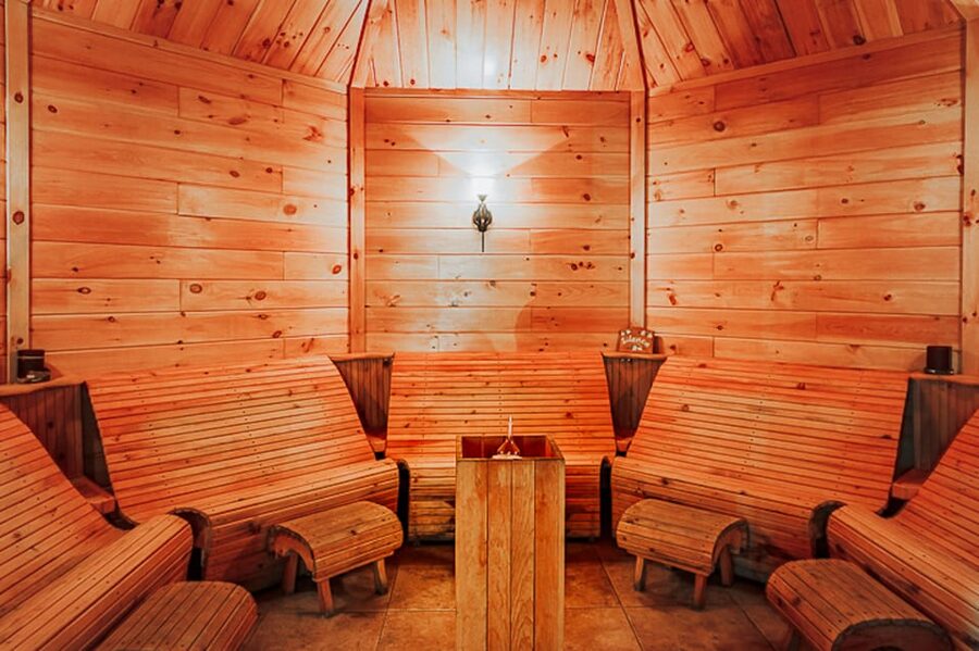 From Montreal: Natur'Eau Spa Day Trip with Admission Ticket - Six hours at Natur’Eau Spa