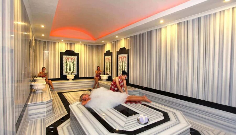From Side Turkish Bath: Full-Body Peeling & Relaxing Massage - Sauna and steam room: a gentle start