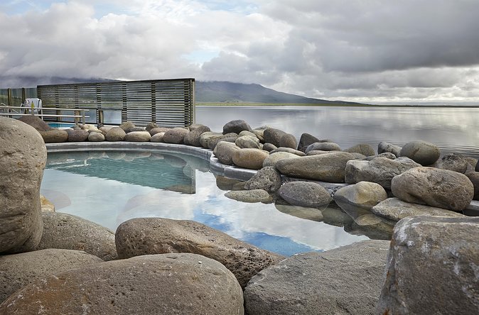Golden Circle and Fontana Geothermal Spa Day Trip from Reykjavik - Thingvellir: history at the continental rift