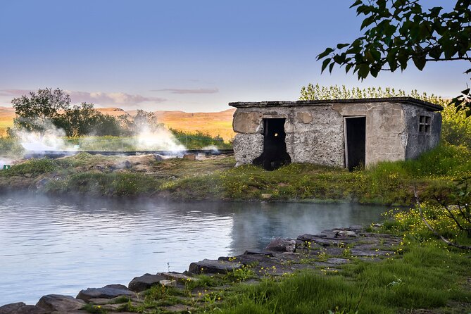 Golden Circle Classic Tour with Secret Lagoon Relaxation - Why this Golden Circle day works well