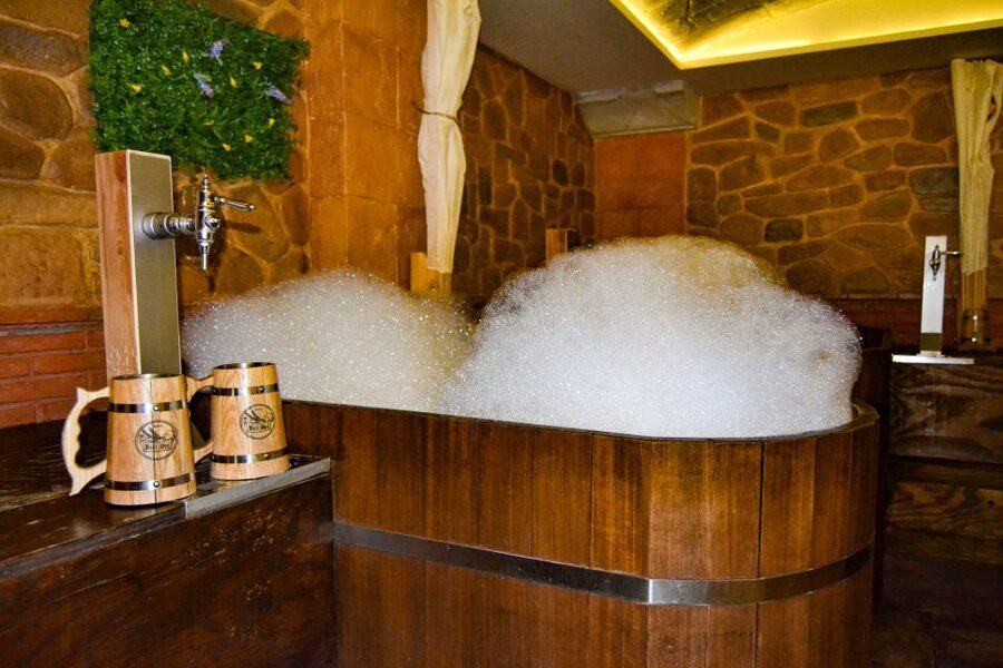 Granada: Beer Spa Experience with Tastings and Snacks - What This Granada Beer Spa Actually Is