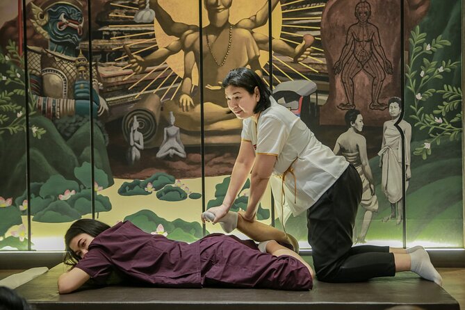Hands-on Authentic Thai Massage Workshop - Drinks and snacks give the class a pleasant finish