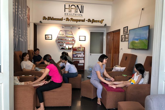 Hani Health Spa - Vietnamese Relaxing Massage 60 minutes - Who should book this experience?