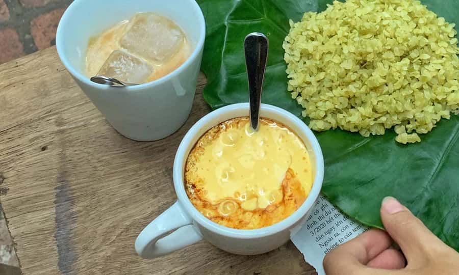 Hanoi: Michelin Guide Street Food Tour with Spa Experience - A foot massage or head wash after the walk