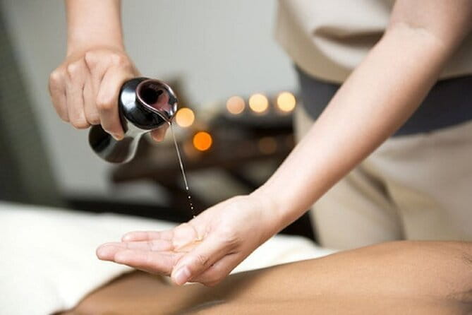 Hoang's Spa Relaxing Hot Stone Massage - Choosing between 60, 75, 90, and 120 minutes