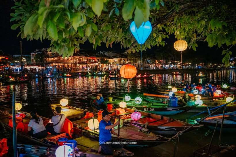 Hoi An: Food tour, Boat Trip and Foot Massage by night - Who will enjoy this evening most?