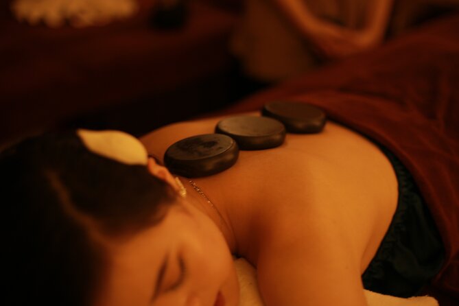 Hue Royal Relaxation Body Massage for 110 mins - Who will get the most from this spa visit
