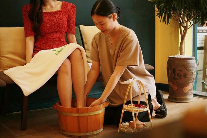 Hue Royal Relaxation Body Massage for 110 mins - Tea, delicacies, and a small taste of Hue