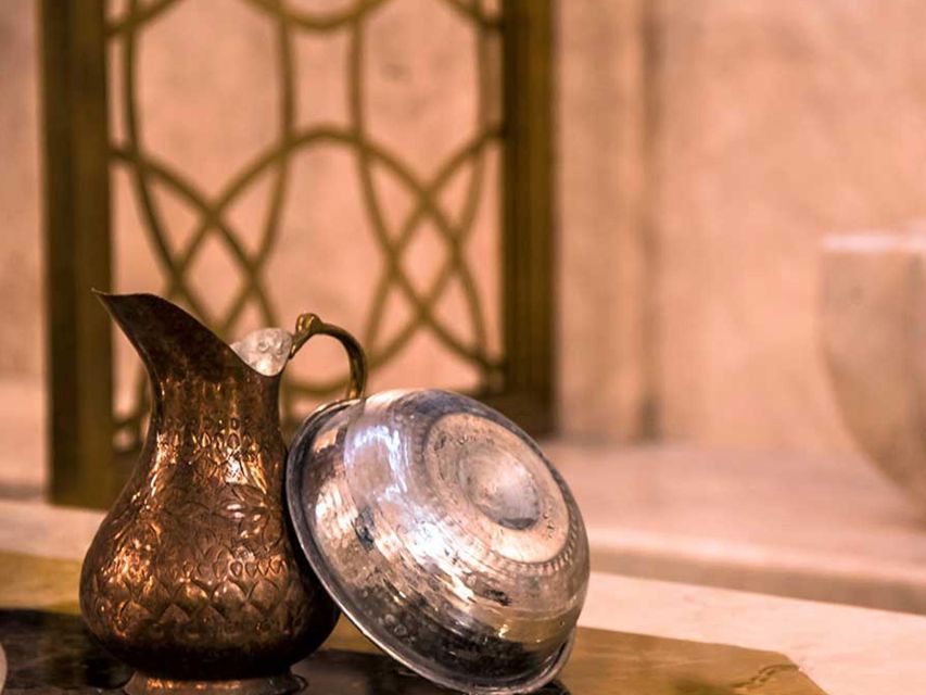 Hurghada: Cleopatra Plus Spa, Massage, Shared Tour - What the $21 Cleopatra Plus Spa visit includes