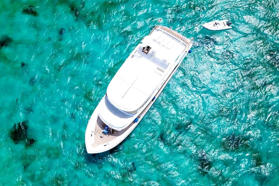 Hurghada: Luxury Orange Bay w/Snorkeling, Massage and Diving - Orange Bay: beautiful water and early photo time