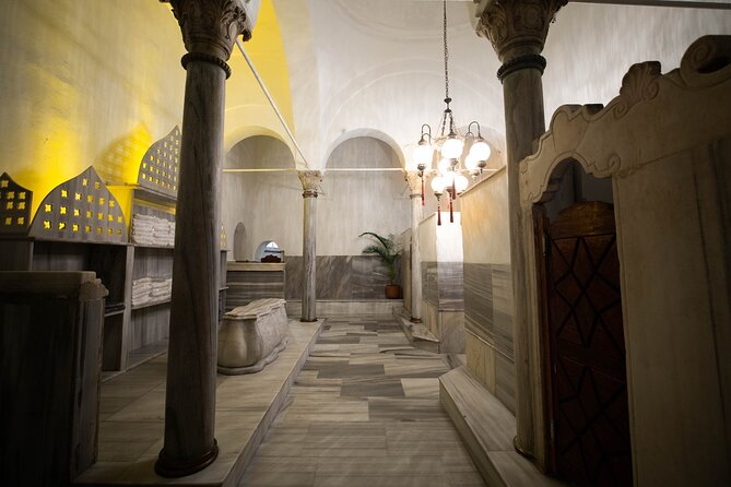 Istanbul Old City: Ottoman Hamam Experience with Foam Massage - Cooling down with tea and Turkish delight