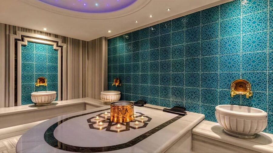 Istanbul: Private Turkish Bath, Massage, and Spa in Old City - Sauna and steam room: useful, but not fully private