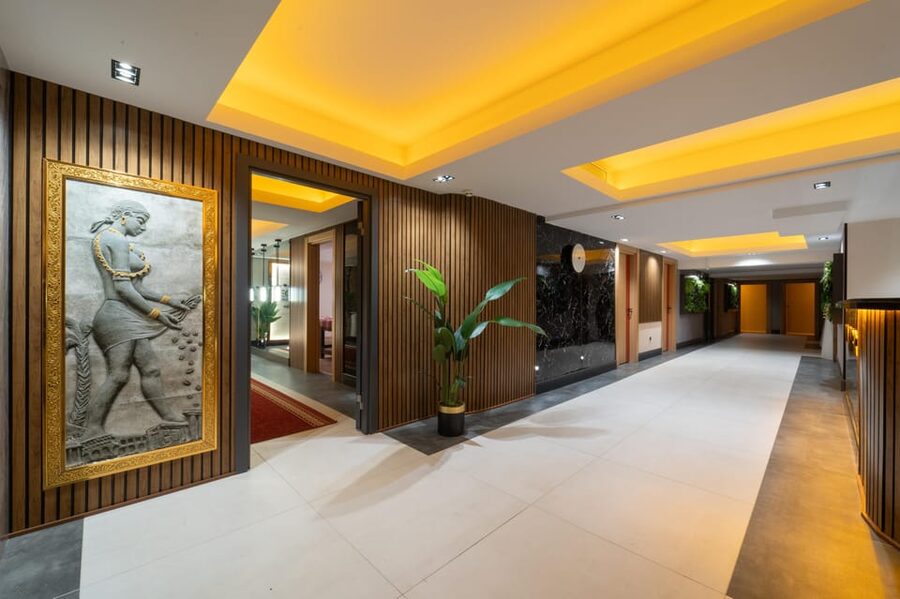 Istanbul: Public, Private or VIP Hammam & Spa in Old City - Timing your visit for a calmer feel