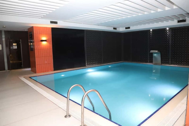Istanbul: Traditional Turkish Bath with Foam and Oil Massage - Should You Book This Turkish Bath?