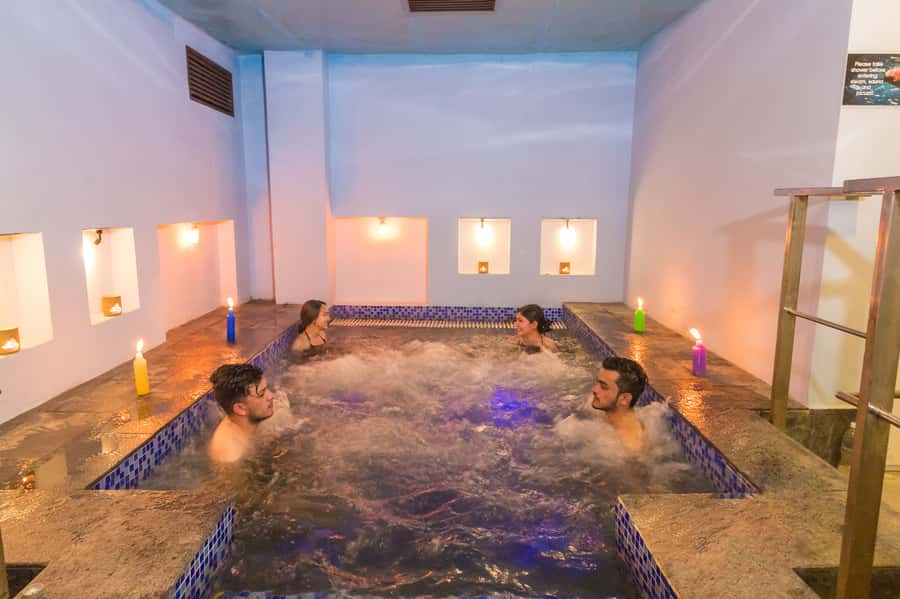 Kathmandu: Spa Package with Massage, Facial and Bath - The one-hour body massage is the strongest part