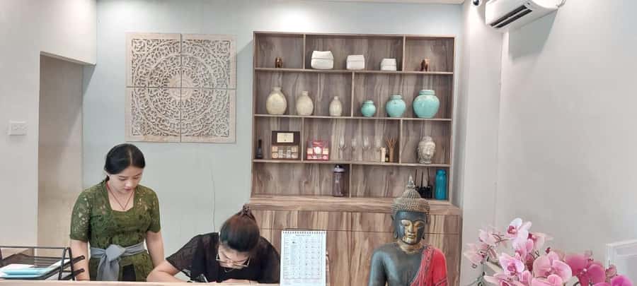 Kuta: 90 Minutes Bali Massage Treatment - A private room for two