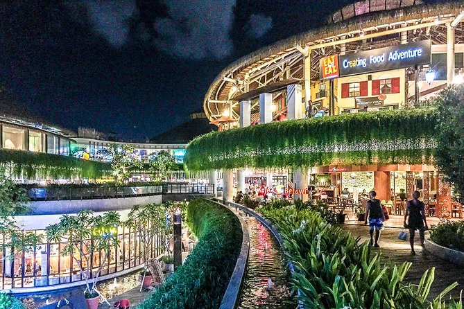 Kuta District Shopping Trip with Spa Massage - Kuta Market is the place for browsing and souvenirs