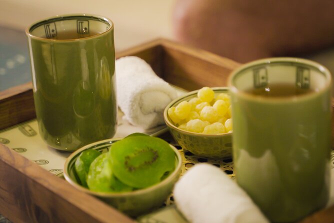 L’essence Relaxation Package for Lady: 240’ - A four-hour pause in central Hanoi
