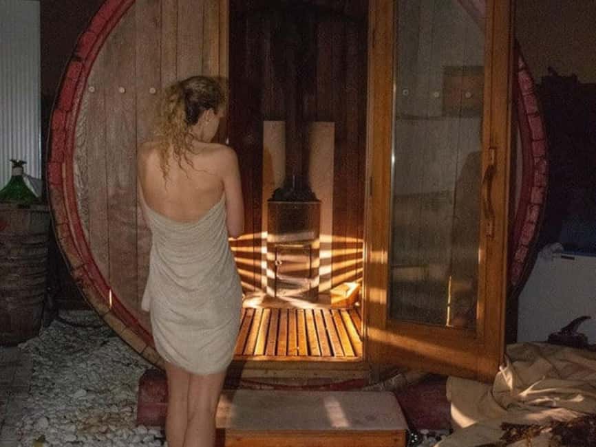 Langhe Spa Wellness Experience with Wine Glass - Wine tasting and the hydro-massage area