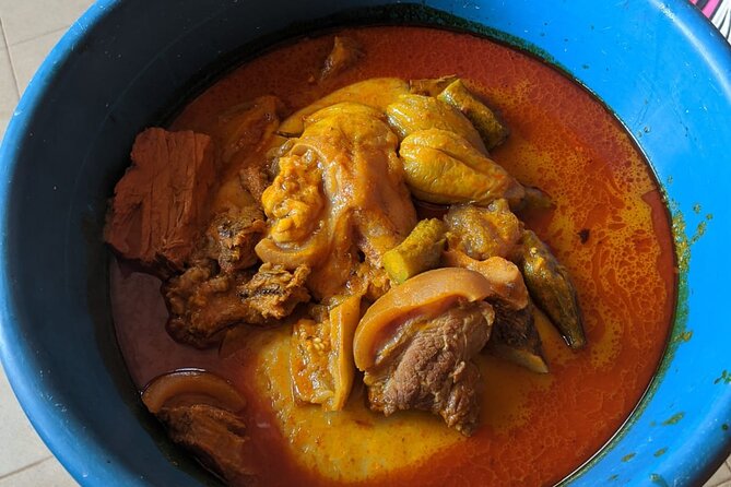 Local Ghanaian Cooking Class in Accra to help support wellness community center - Cooking with Gifty, Irene, Pat, and local families