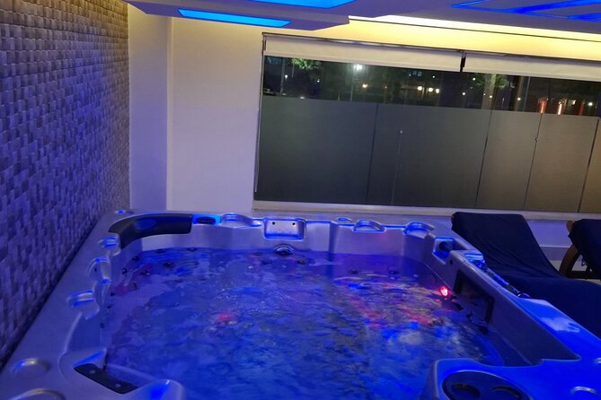 Luxury Turkish Bath & Massage in Sharm - The full back massage and choice of pressure