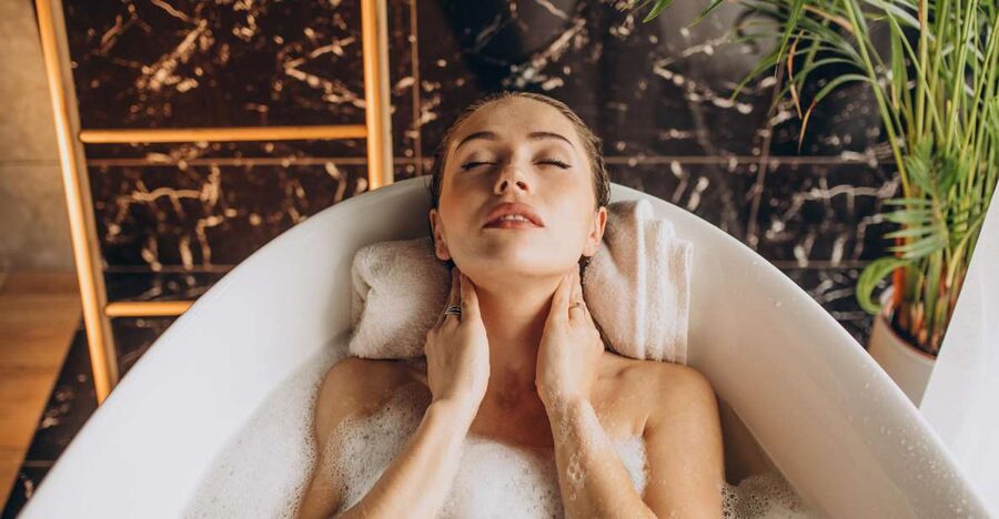 Makadi Bay: Lotus Hammam & Spa Turkish Bath Experience - Arrival, Tang juice, and changing rooms