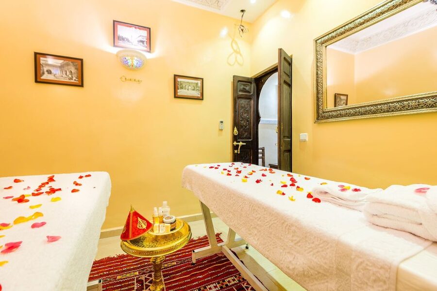 Marrakech: Palmeraie Quad Bike & Traditional Moroccan Spa - Returning to the Medina for the hammam