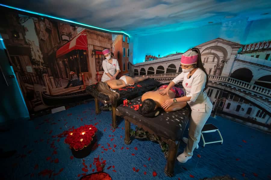 MedelIín: Full Body Massage and Water Therapy Experience - What to pack and what to leave behind