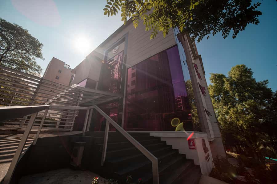 MedelIín: Full Body Massage and Water Therapy Experience - Who will enjoy this best