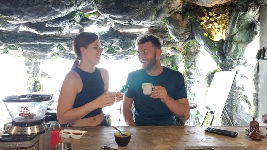 Medellin: Coffee Farm Tour & Spa with Overnight Glamping - The evening begins with fire, barbecue, and a city view