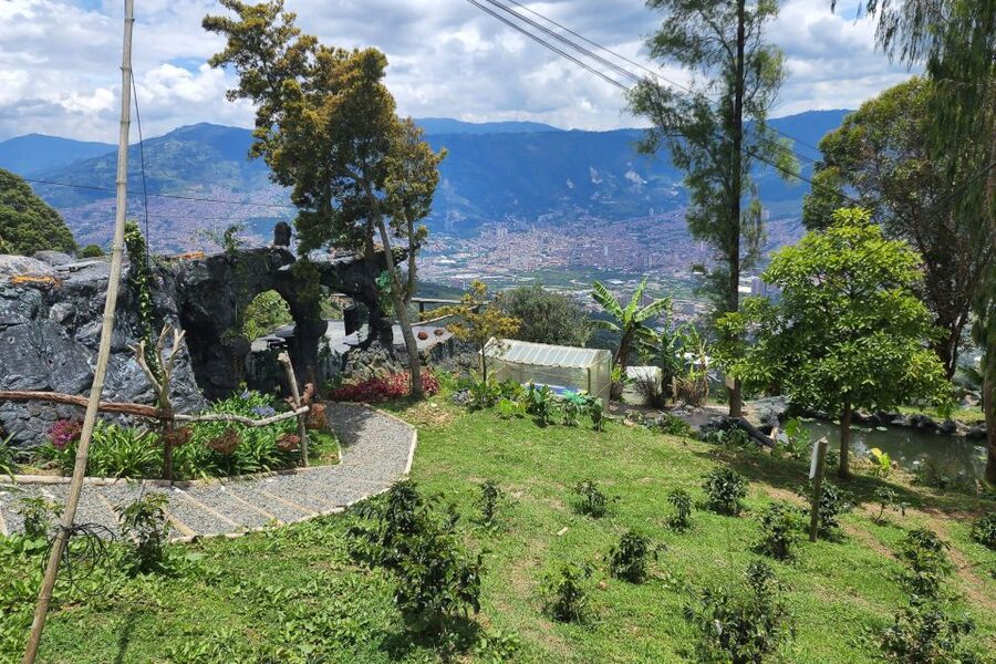 Medellin: Horseback Riding Coffee Farm Tour with Coffee Spa - FAQ