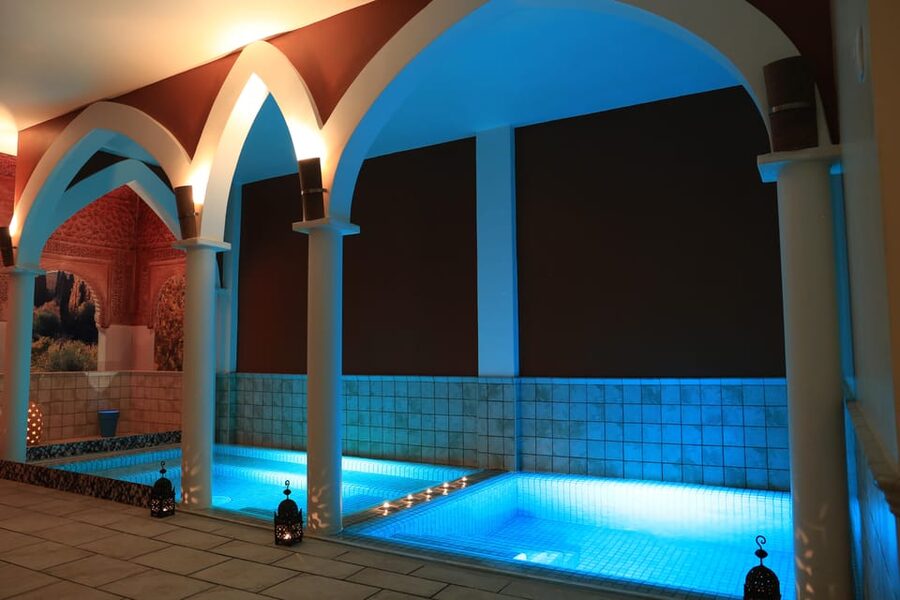 Menorca: Gessamí Banys Arabs Spa Entrance - Entering a private Arabian bath in Menorca