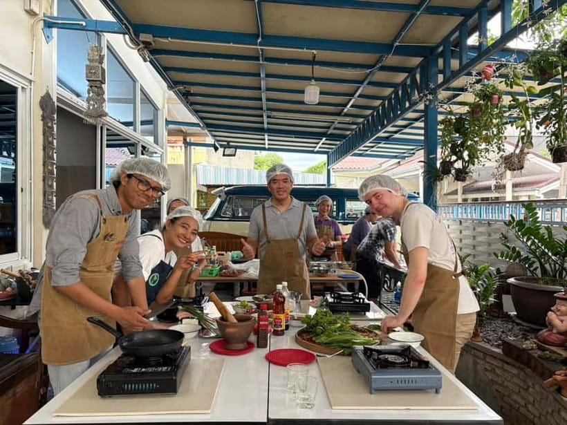 Mini Group: Authentic Thai Cooking & Wellness Experience - What the $44 price actually covers