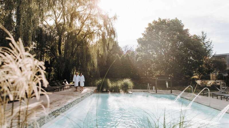 Mont-Saint-Hilaire: Nordic Spa Thermal Experience - Cold baths and waterfalls for the Nordic contrast