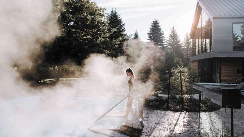 Mont-Saint-Hilaire: Nordic Spa Thermal Experience - What to pack, and what stays outside