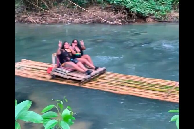 Montego Bay Bamboo River Rafting with Limestone Massage - What the guide service is like