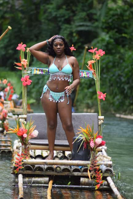 Montego Bay: River Rafting and Limestone Foot Massage - What you learn while drifting downstream