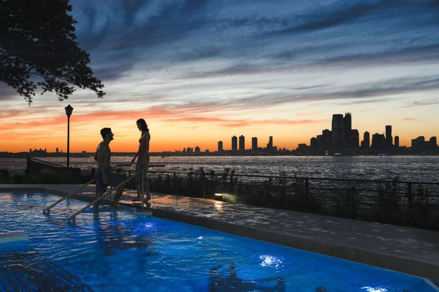 New York City: Entry Ticket to QC NY Spa on Governors Island - Casa QC Bistro and the limits of the food offering