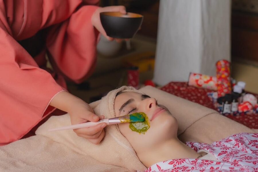 Osaka Temple Head Spa &Matcha Facial – Refresh & Glow〈90min〉 - The tea ceremony brings the pieces together
