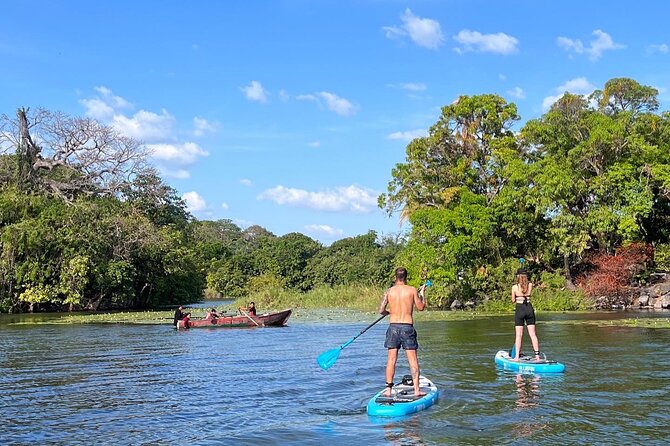 Paddle Boarding and Meditation Wellness Experience in Las Isletas - Meeting Diana and learning the basics