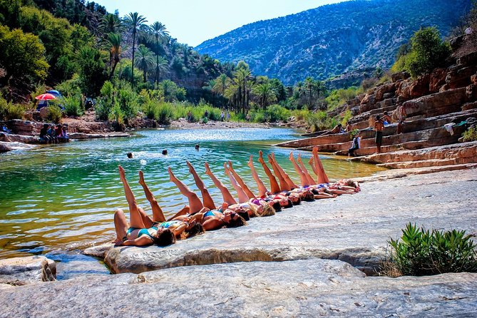 Paradise Valley Trip with Hammam Massage - Walking through Paradise Valley