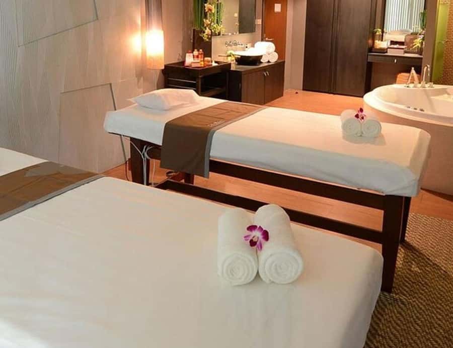 Phuket: Day Spa Crystal Sand On the Beach Treatment Package - What the Phuket spa package really offers