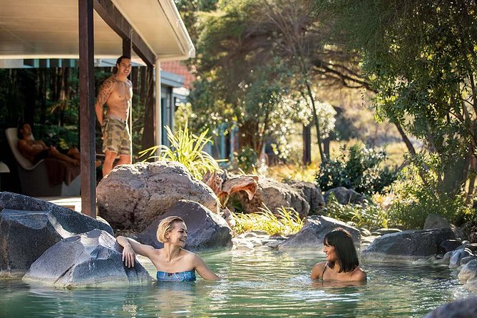 Polynesian Spa Rotorua: Deluxe Lake Spa Hot Spring Bathing - The cold plunge and hot-cold routine